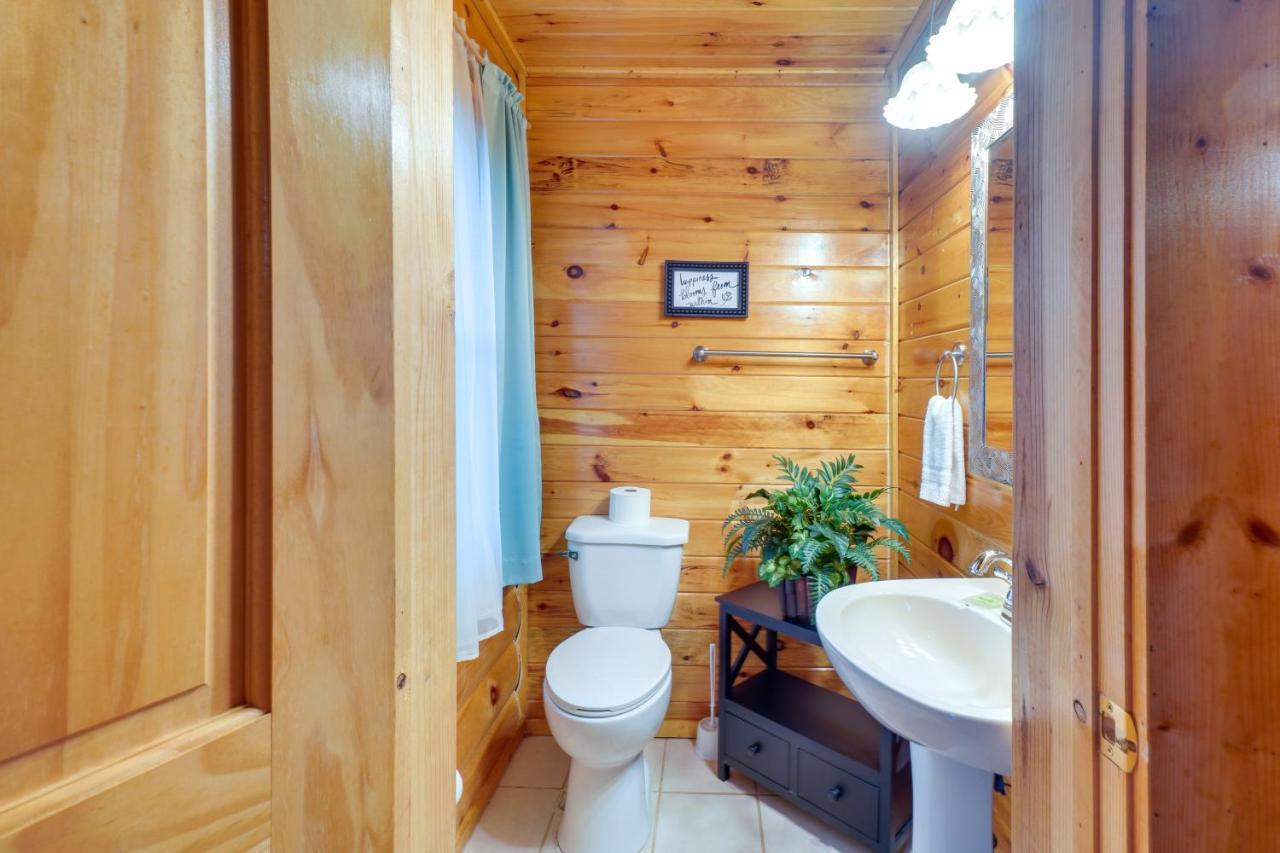 Lovely Gatlinburg Cabin With Private Hot Tub! מראה חיצוני תמונה